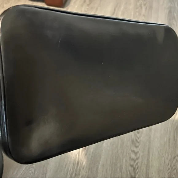 Authentic Louis Vuitton Alma PM BA0995 - Picture 13 of 16